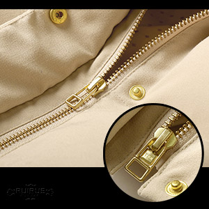 ファスナー スライダー 開き具