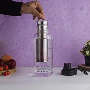 InstaCuppa BPA Free Borosilicate Glass Infuser Water Bottle 1000 ML - How To Use - Step 3