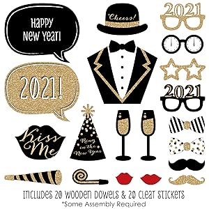 New Year's Eve - Gold - 20 Piece New Year's Eve Photo Booth Props Kit