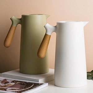 Jialin 保温ポット 卓上 大容量 真空断熱 二重構造 卓上ポット 保温 保冷 新作多数 コーヒーポット おしゃれ 開閉簡単 保温瓶 木製ハンドル 北欧風 水入れ 家庭用 業務用 ブラック Jialin 保温ポット 卓上 大容量 真空断熱 二重構造 卓上ポット 保温 保冷 新作多数 コーヒーポット おしゃれ 開閉簡単 保温瓶 木製ハンドル 北欧風 水入れ 家庭用 業務用 ブラック
