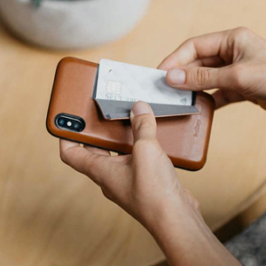 Bellroy iPhone Case - 3 Card