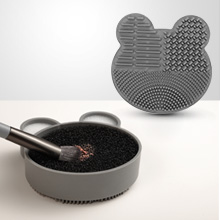 Makeup Brush Cleaning Mat
