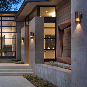 Outdoor Wall Light