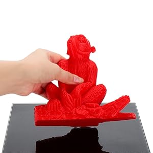 When print completed, take off the model just with hand, no tools such shovel needed.