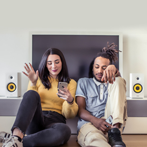 r1080bt スピーカー 高音質 パワード Bluetooth ブルートゥース ウッド 木製 オシャレ 大人気 クラシック Edifier リモコン 高音 スタジオ 繊細な高音 操作簡単 臨場感