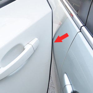 Amazon Lunkesi 車用ドアモール 車ドア保護 風切り音防止 ウェザーストリップ ボンネット用 10m テープ不要 U型 ドアエッジプロテクタ エッジトリムラバーストリップシール保護パッドー 傷防止 防風 防塵 騒音低減 着脱簡単 防塵 衝撃 キズ防止 10m アオリ 車 バイク Amazon Lunkesi 車用ドアモール 車ドア保護 風切り音防止 ウェザーストリップ ボンネット用 10m テープ不要 U型 ドアエッジプロテクタ エッジトリムラバーストリップシール保護パッドー 傷防止 防風 防塵 騒音低減 着脱簡単 防塵 衝撃 キズ防止 10m アオリ 車 バイク