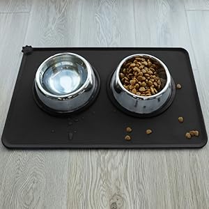 Cat food mat with stainless steel dog bowls