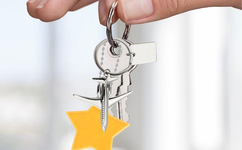 Amazon.co.jp: 戦闘機キーホルダー、金属製飛行機キーホルダー