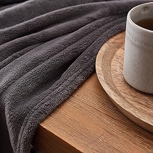 kuscheldecke tagesdecke wohndecke sofa überwurf couch sessel sitzmöglichkeit