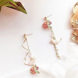 ピアス