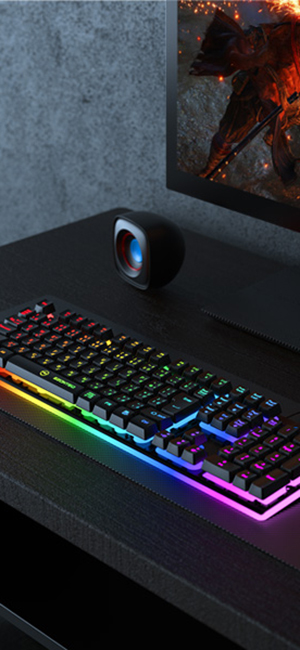 Amazon | ゲーミングキーボード RGB1680万色 8種類LED色変え 3つ