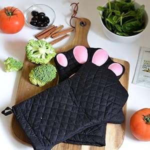 Oven mittens