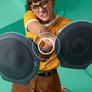 stereo sync, true spatial stereo, pow una x, pow audio, pom moms, fists, punch, boom
