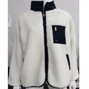 コート 白 ブルゾン ボアコート ボアブルゾン ゆったり だぼっと ダボダボ ビックシルエット ポケット ファスナー 便利 着回し 羊毛 ウール 素材 旅行 しろ ネイビー 紺色 ポケット ポッケ 紺