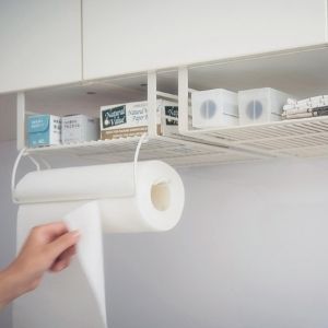 Amazon ベルメゾン キッチンラック 吊り戸棚 収納 ラック キッチンツールラック ホワイト キッチンペーパーホルダー付き キッチンツールフック オンライン通販