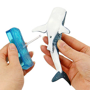 Amazon | カロラータ サメの仲間 フィギュア 立体図鑑 (サメ / 9種