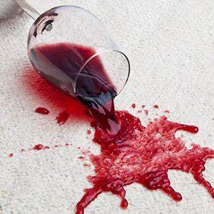 Reinigungstipp: Rotwein