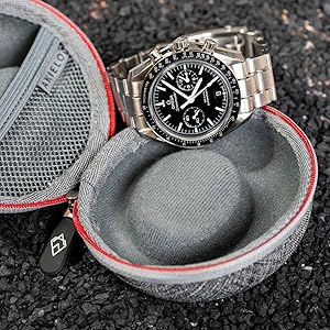 caja de reloj inteligente gris para hombre hombre de viaje