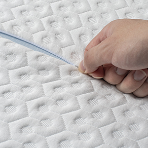 Removable outer cover for machine wash