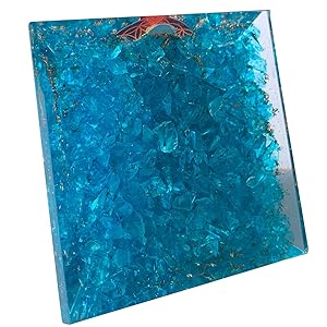 Parte inferiore in orgonite piramide