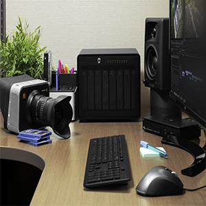 Drives, HDD, SSD, Workflow, RAID, Hot swappable