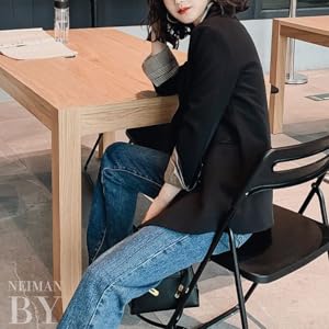 A tunic dress that can be used for many seasons from spring to autumn and winter. In spring and autumn, you can match it with outerwear such as a G jacket, jacket, or hoodie.