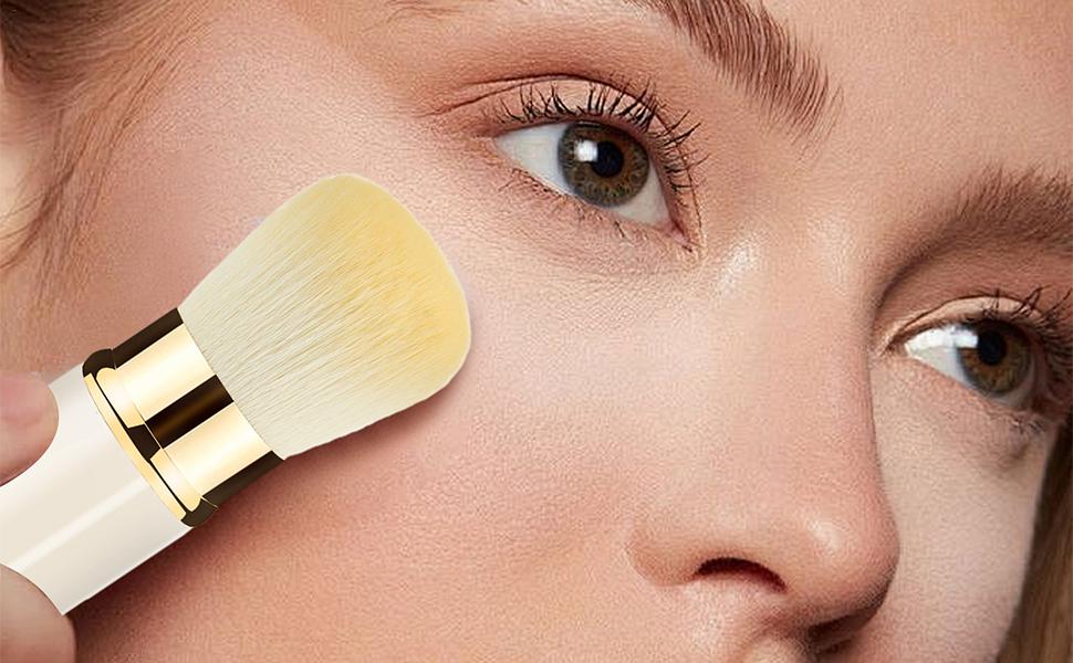 Retractable Makeup Brush