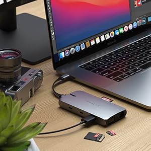 Προσαρμογέας πολλαπλών θυρών Satechi USB-C για εν κινήσει