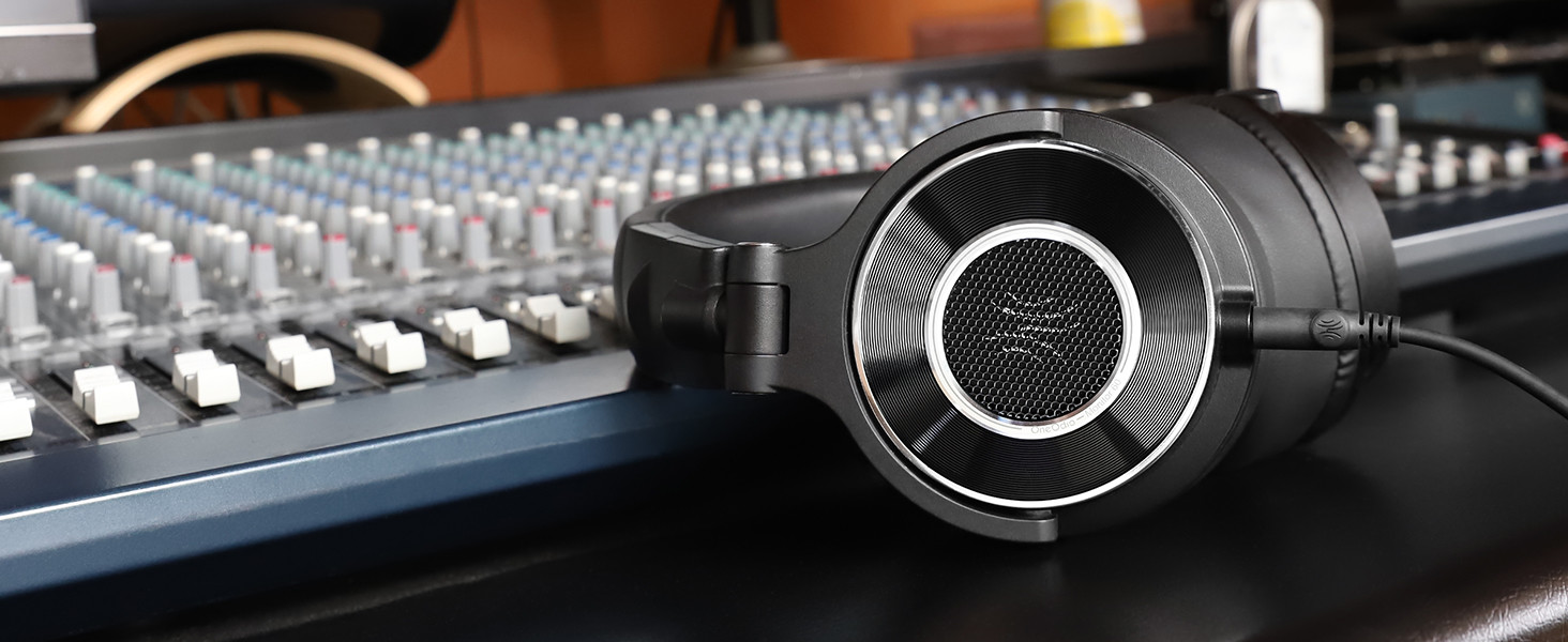 Amazon | 【VGP2024受賞】OneOdio Monitor 60 モニター