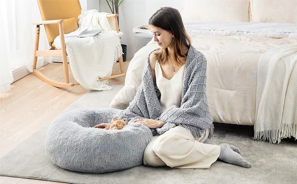 Bedsure Donut Dog Bed Medium Fluffy Calming Puppy Beds, Round