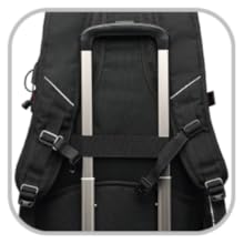 Spacious pockets keep all things organized and separated, such as hydration