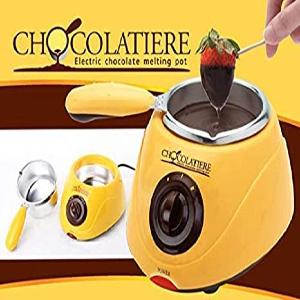 CHOCOLATE MAKER 2 The Chocolate Melting Pot allows you to easily create various and fun shapes from hot chocolate.