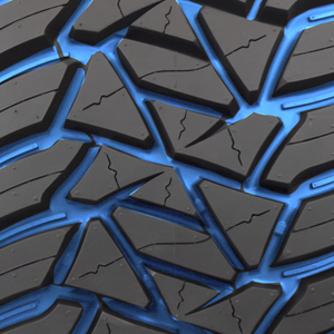 close up of terra commander rtx tread