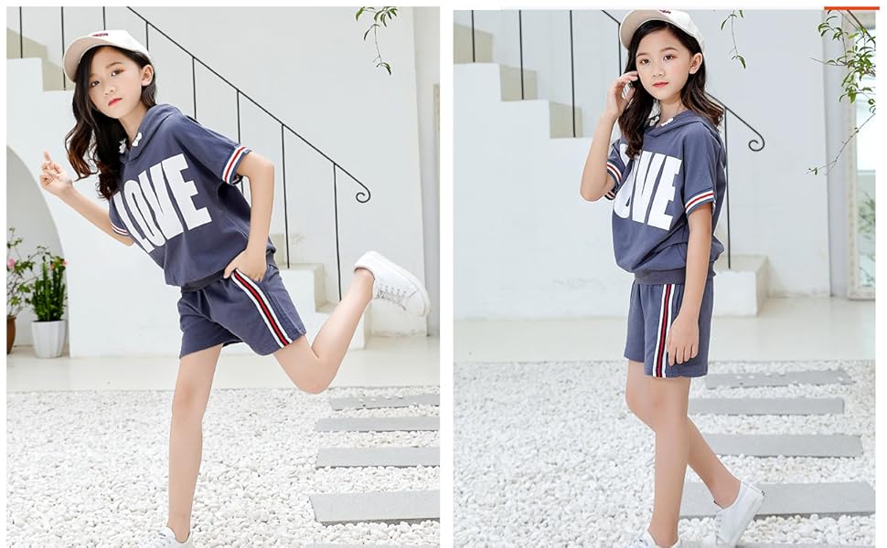 Amazon Aculldo 子供服 女の子 キッズ服 可愛い 2点 上下セット 運動風 アクティブ フード付き 英文字トップス 洋服 Tシャツ 長袖 ショーパン ガールズ カジュアル スポーツ アウドドア 韓国風 春夏秋 普段着 通園 通学 110 160 Tシャツ カットソー 通販 Amazon Aculldo 子供服 女の子 キッズ服 可愛い 2点 上下セット 運動風 アクティブ フード付き 英文字トップス 洋服 Tシャツ 長袖 ショーパン ガールズ カジュアル スポーツ アウドドア 韓国風 春夏秋 普段着 通園 通学 110 160 Tシャツ カットソー 通販