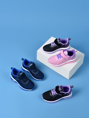 girls' sneakers