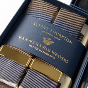  THURSTON 200周年 サスペンダー ピンクネイビー Amazon | [ALBERT THURSTON] サスペンダー 200周年記念 VANNERS