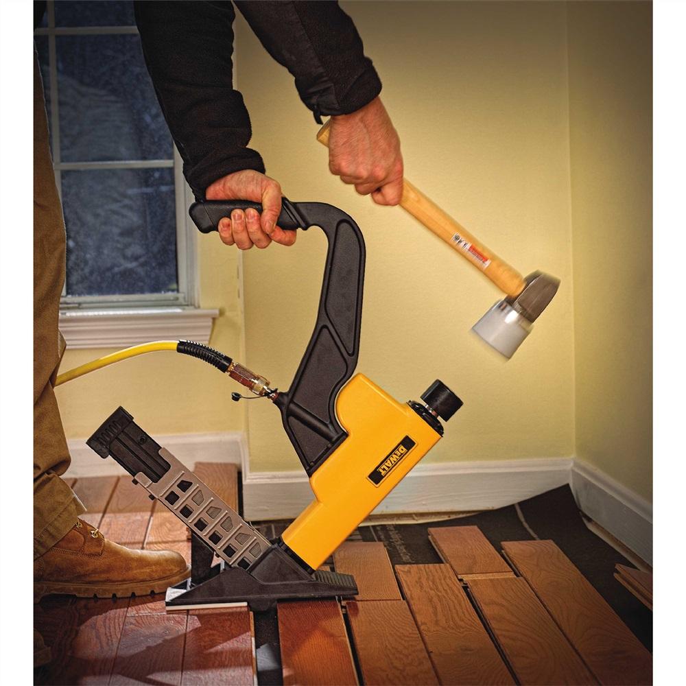 DEWALT DWFP12569 2in1 Flooring Kit Amazon.ca Tools & Home Improvement