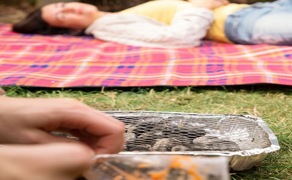 Relaxdays, argenté Barbecue Jetable rapide, 2 Supports. + 500g Charbon de Bois, BBQ Minute