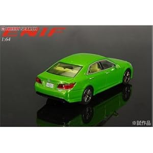 ENIF 1/64 トヨタ クラウン アスリート S 2015 若草色 完成品 ggw725x Amazon.co.jp: ENIF 1/64 トヨタ クラウン アスリート S 2015