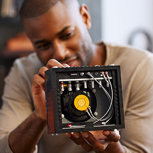 Small manufacture image 3