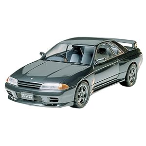 Amazon Co Jp タミヤ 1 24 スポーツカーシリーズ No 90 ニッサン スカイライン Gt R R32 プラモデル ホビー 通販