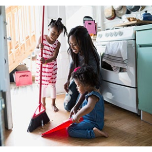 Clorox Pine Multi-Purpose Disinfectant Floor Cleaner, 3L