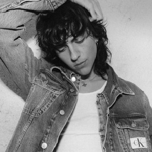 Small manufacture image 6