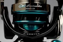 DAIWA 16Emeraldas 2508PE-Hスピニングリール Amazon | ダイワ(Daiwa) スピニングリール エギング 16