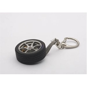 GTRグッズ 本 ピンズ キーホルダー 日産NISSAN スカイライン GTR Amazon | ピンバッジ NISSAN GT-R (R35) | バッジ | おもちゃ