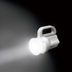 Amazon.co.jp: パナソニック LED懐中電灯 電池がどれでもライト