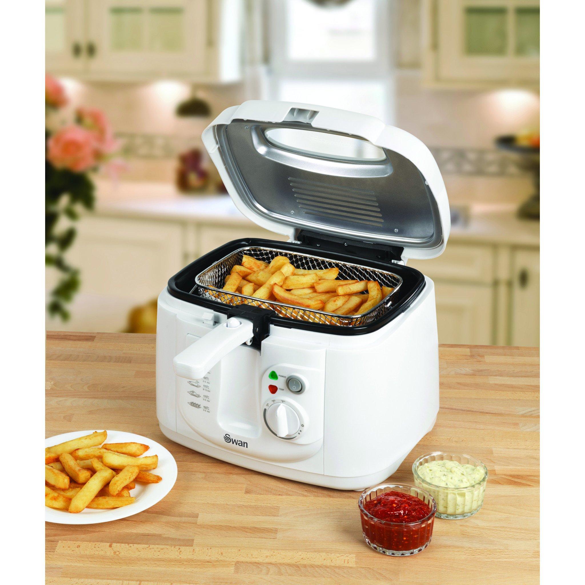 Swan Products Square Fryer, 2.5 Litre, Black Amazon.co.uk Kitchen & Home