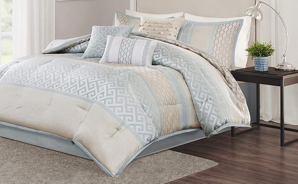 THE TOE （Madison Jacquard ） Madison Park Signature Chateau Linen Jacquard Comforter Set