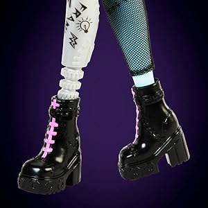 Monster High Frankie Stein Lalka w dżinsowej kurtce i