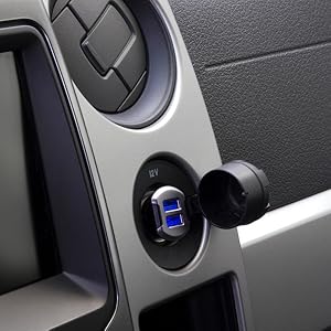 Single port charger plugged into car
